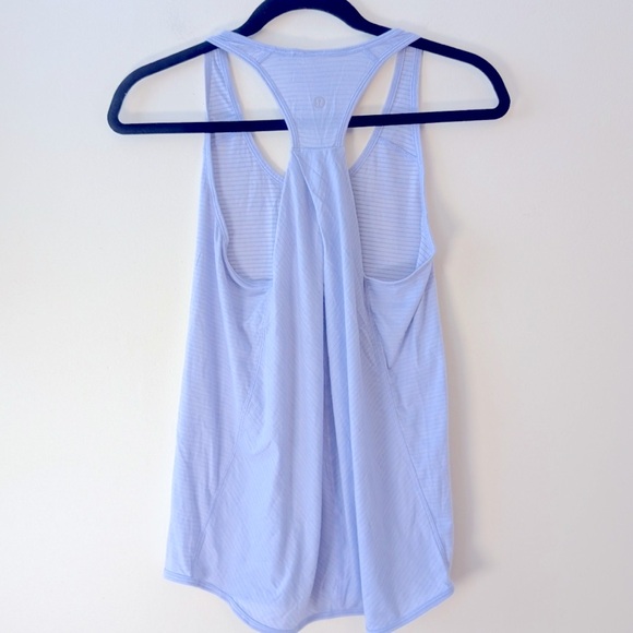 Lululemon Essential Tank Heathered Serene Blue Size 8 - Picture 6 of 6